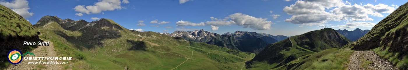 22 Salgo lungo il segnavia 204 verso il Lago Moro.jpg